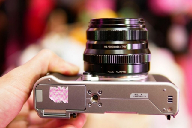 fujifilm-x-a5-mirrorless-camera-hands-on-10