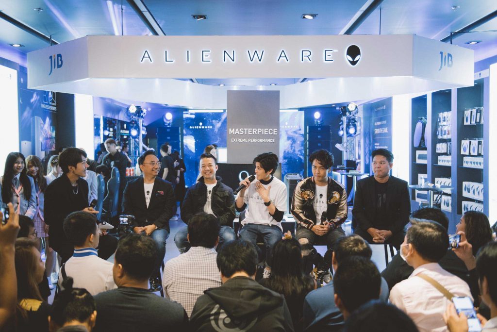 05 Alienware Experience Store