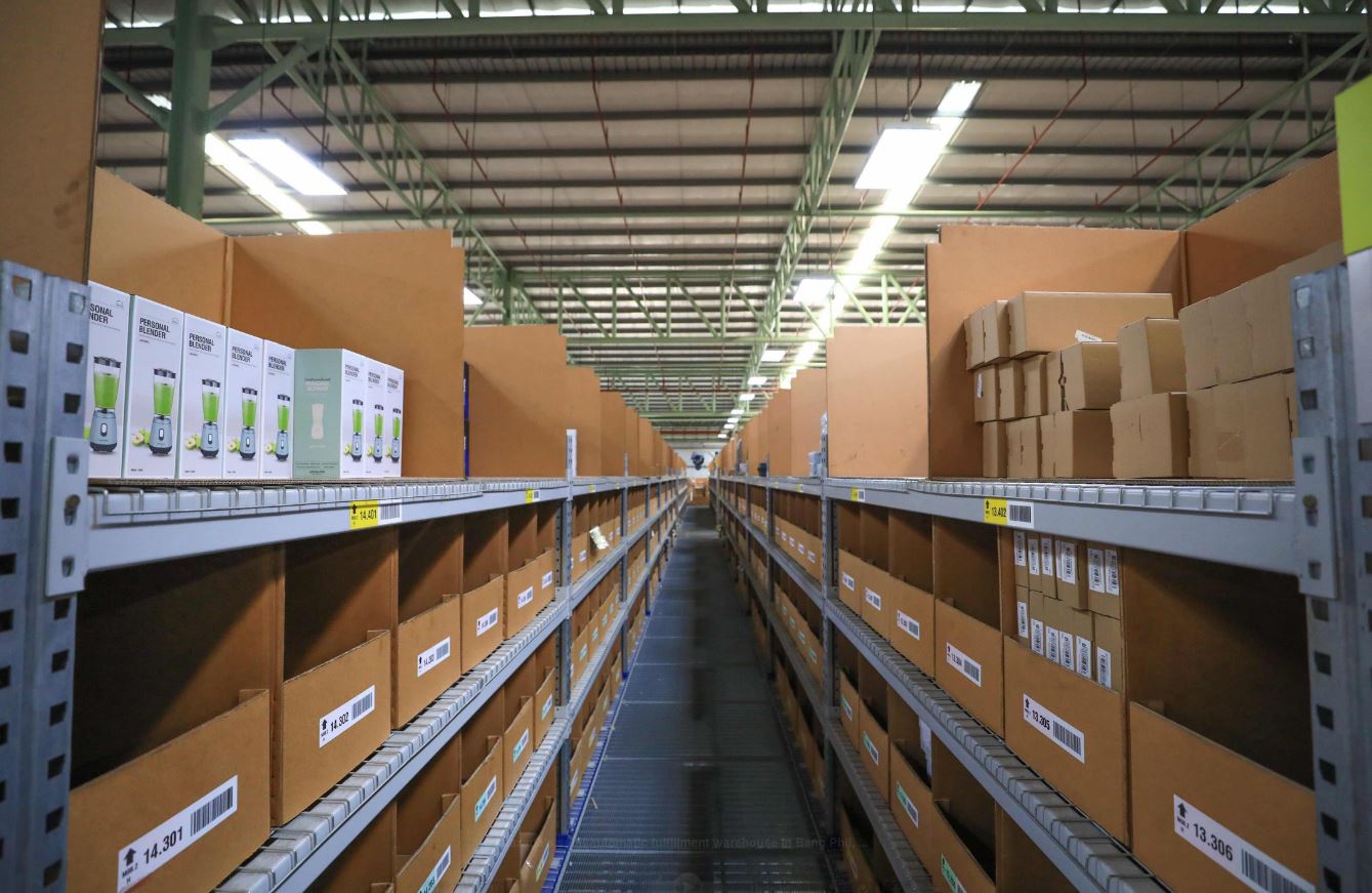 Lazada’s semi-automatic fulfillment warehouse in Bang Phli, Samut Prakarn-7