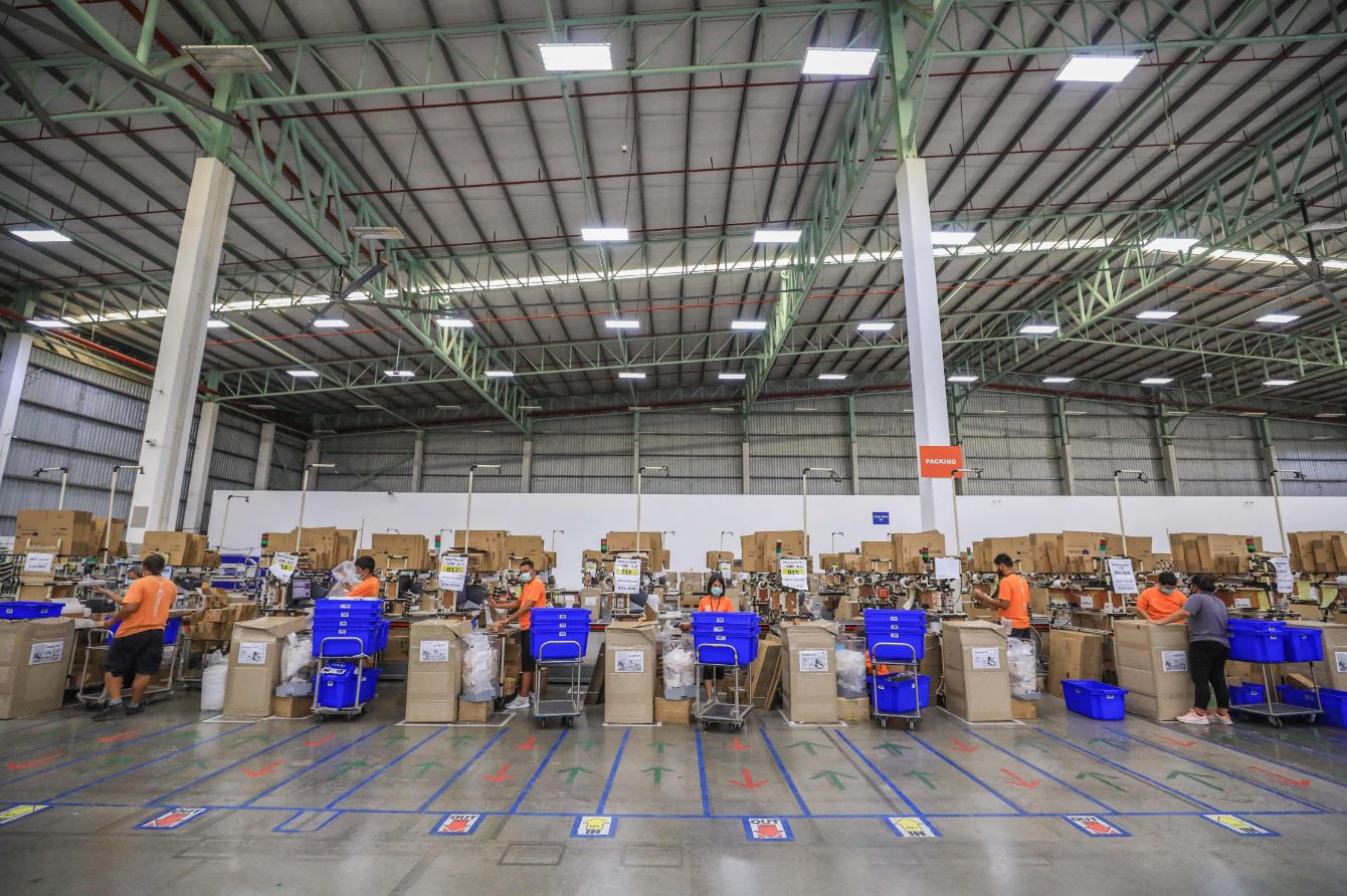 Lazada’s semi-automatic fulfillment warehouse in Bang Phli, Samut Prakarn-8