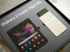 รีวิว Samsung Galaxy Z Fold3 5G และ Z Flip3 5G สมาร์ทโฟนจอพับได้รุ่นใหม่ล่าสุด samsung-galaxy-z-fold3-5G-and-Z-Flip3-review-1